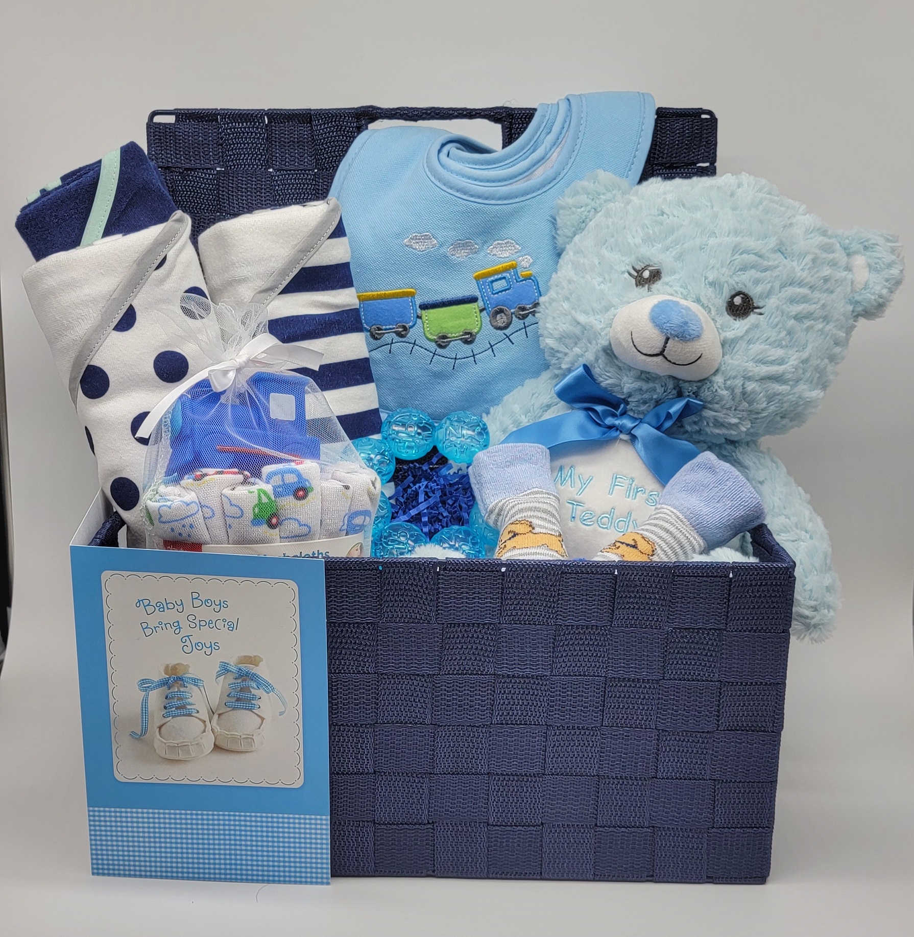 Baby Gifting: Gifts for Baby Boys & Girls Online | Mothercare India